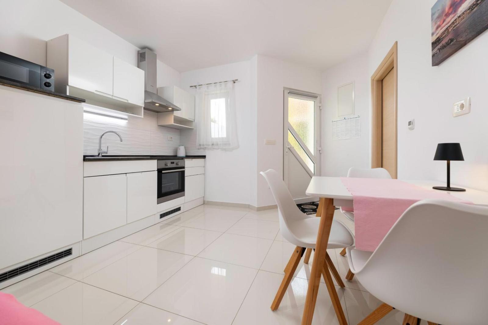 Apartments Jana Salatić الغرفة الصورة