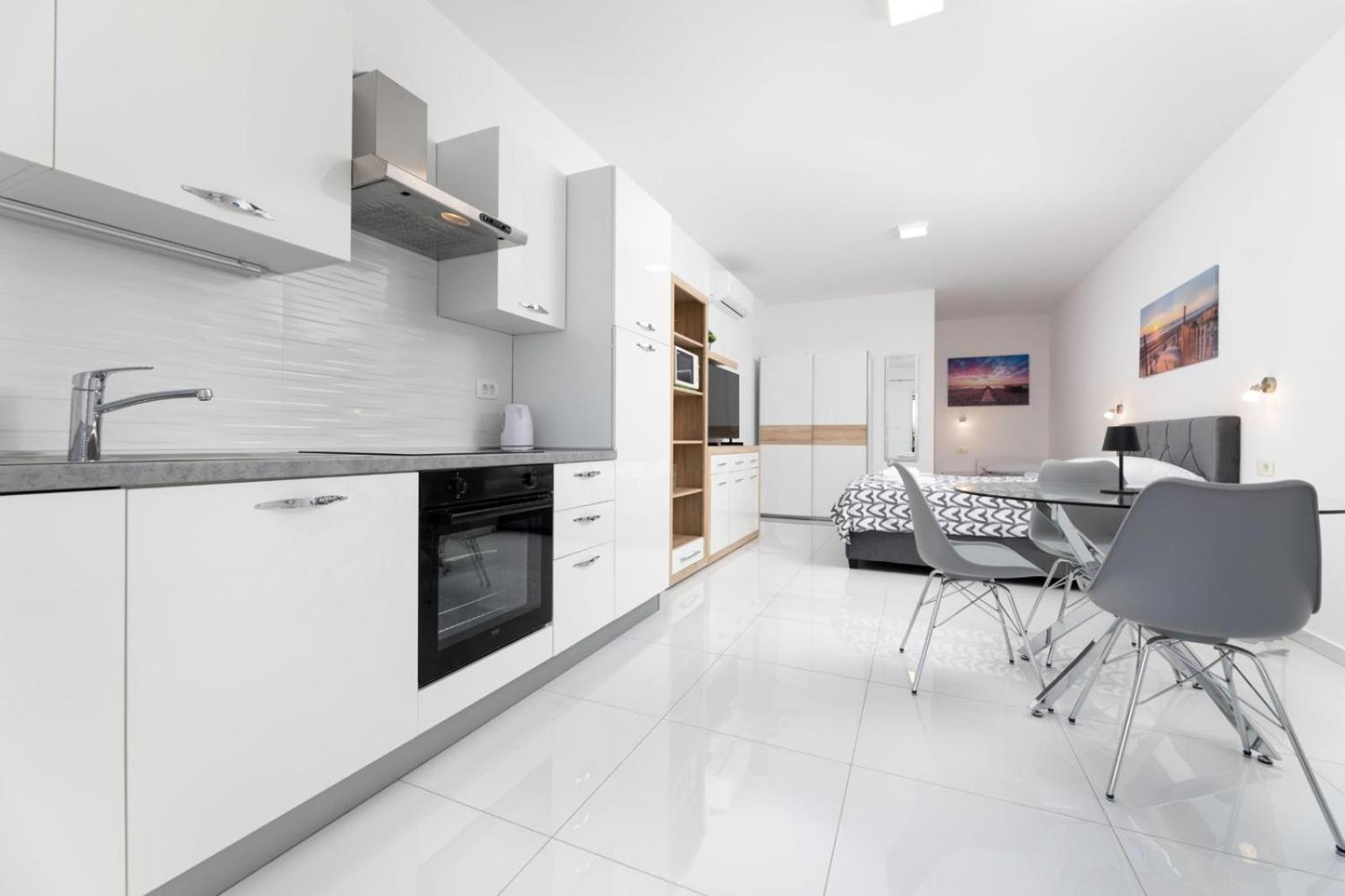 Apartments Jana Salatić الغرفة الصورة